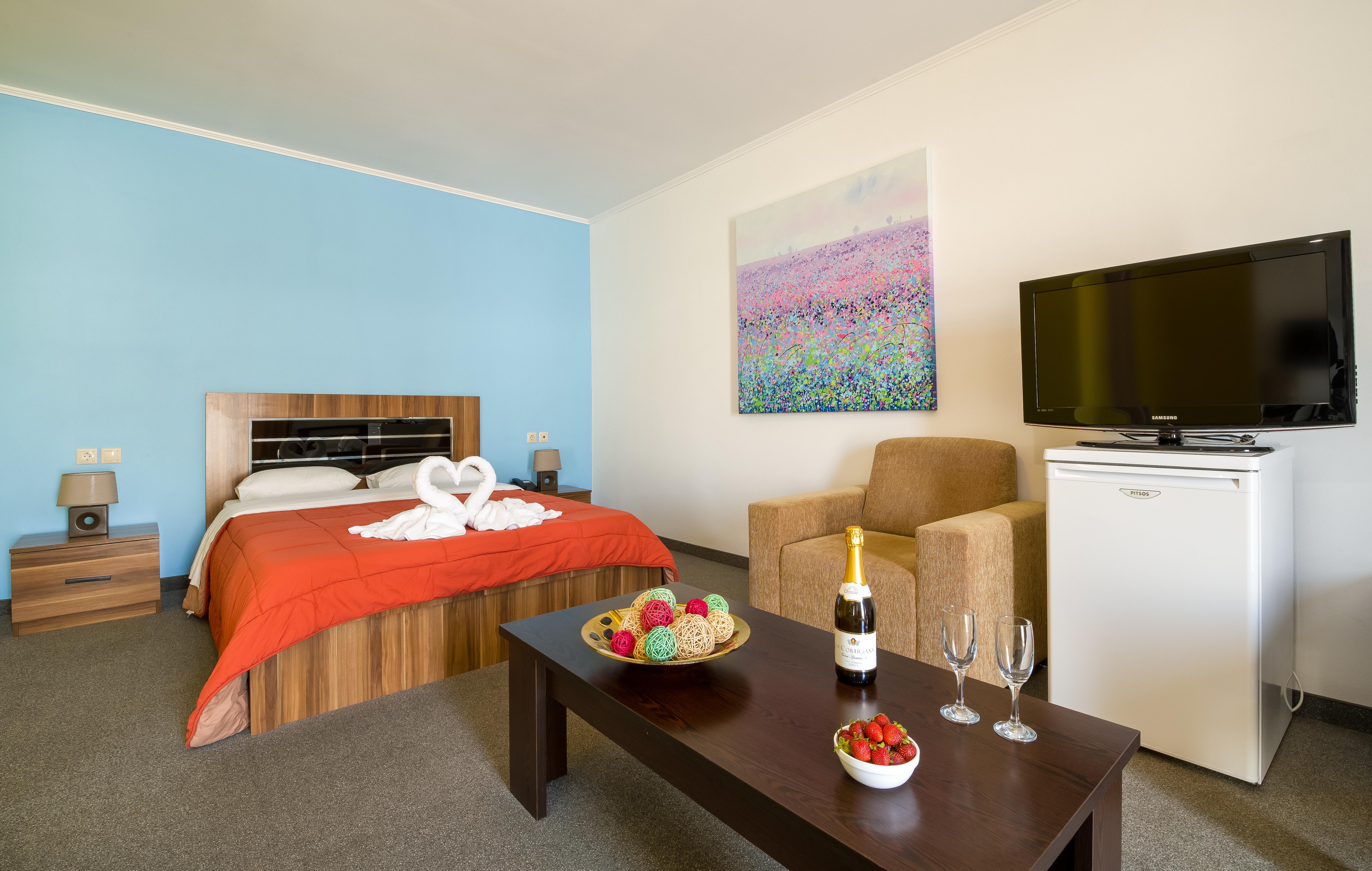Paradice Hotel Luxury Suites-Near Zorbas Beach-Free Breakfast Stavrós Extérieur photo