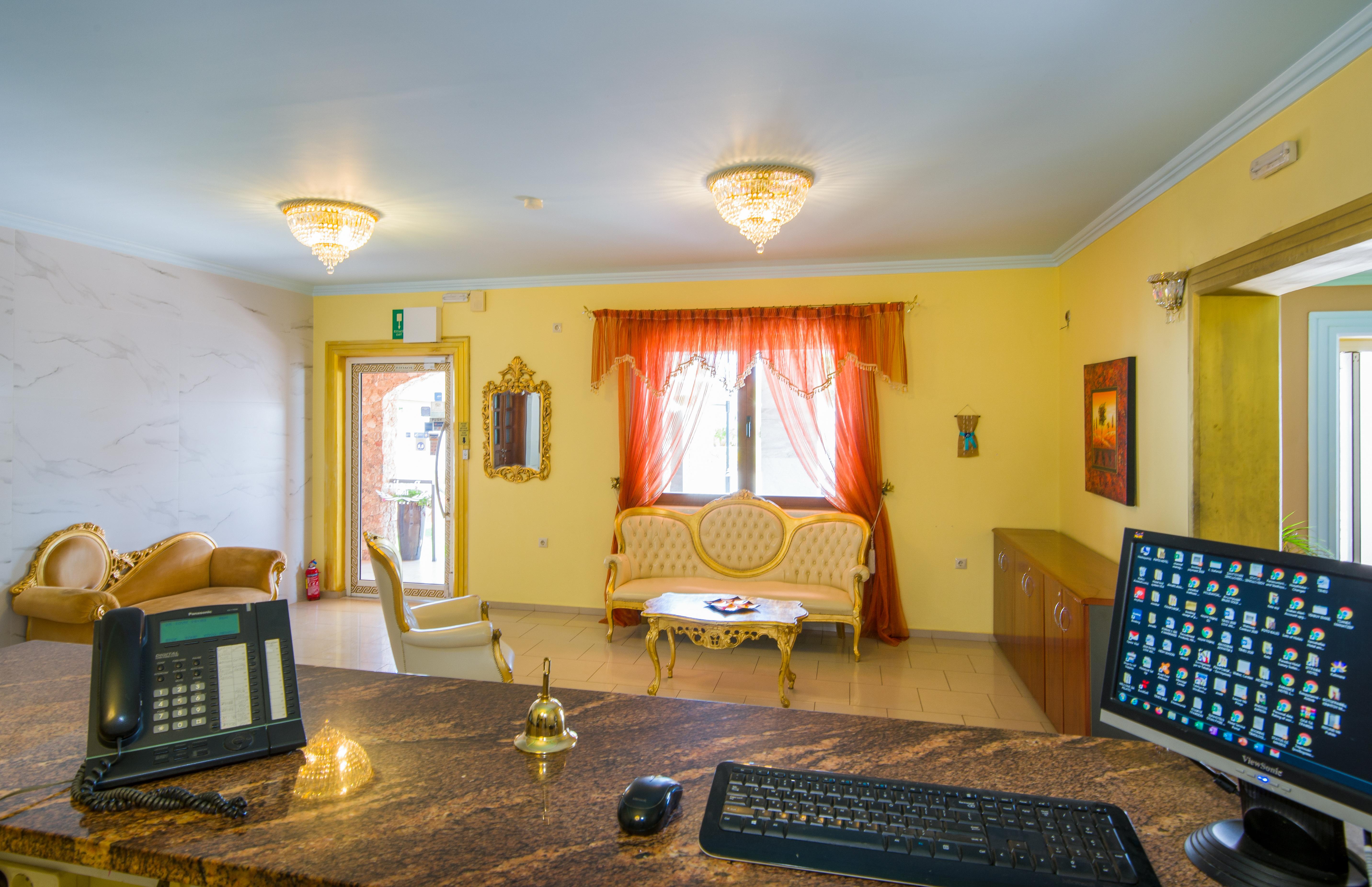 Paradice Hotel Luxury Suites-Near Zorbas Beach-Free Breakfast Stavrós Extérieur photo